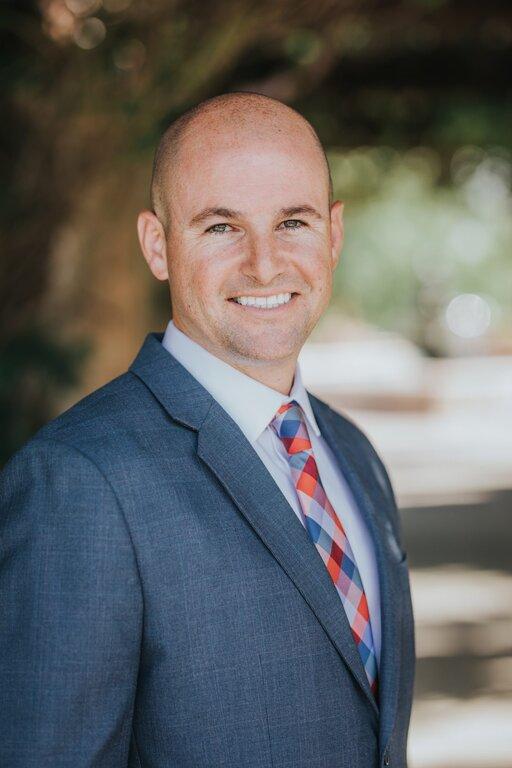 Merrill Lynch Financial Advisor Robert Thompson