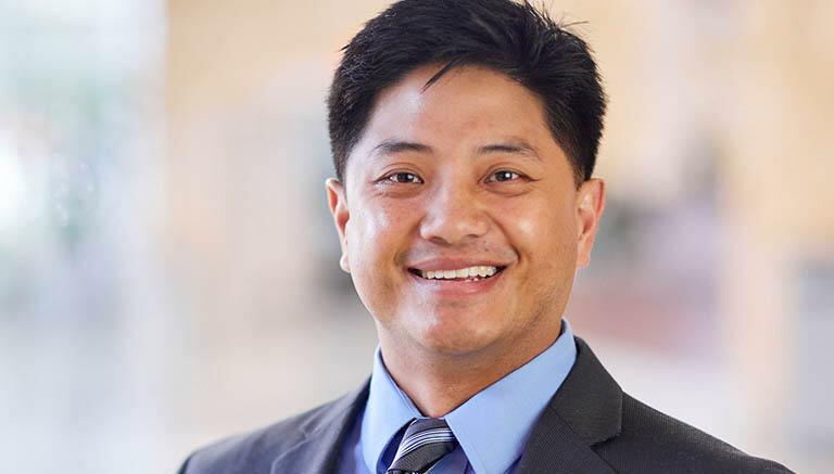 S Timothy Decha Umphai, MD - Mercy Clinic Internal Medicine-Creve Coeur