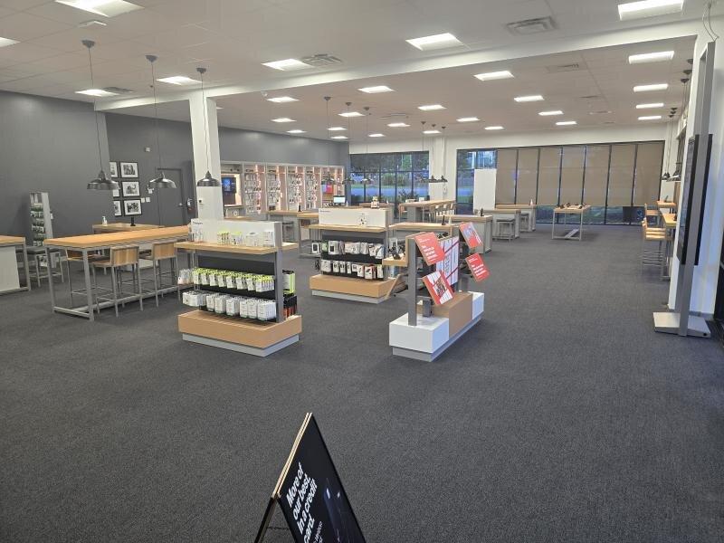 Cellular Sales-Verizon Authorized Retailer