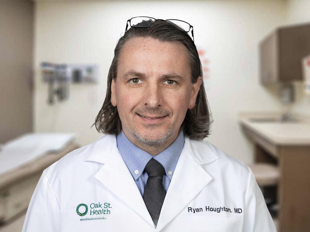 Ryan Houghton, MD - Oak St Health