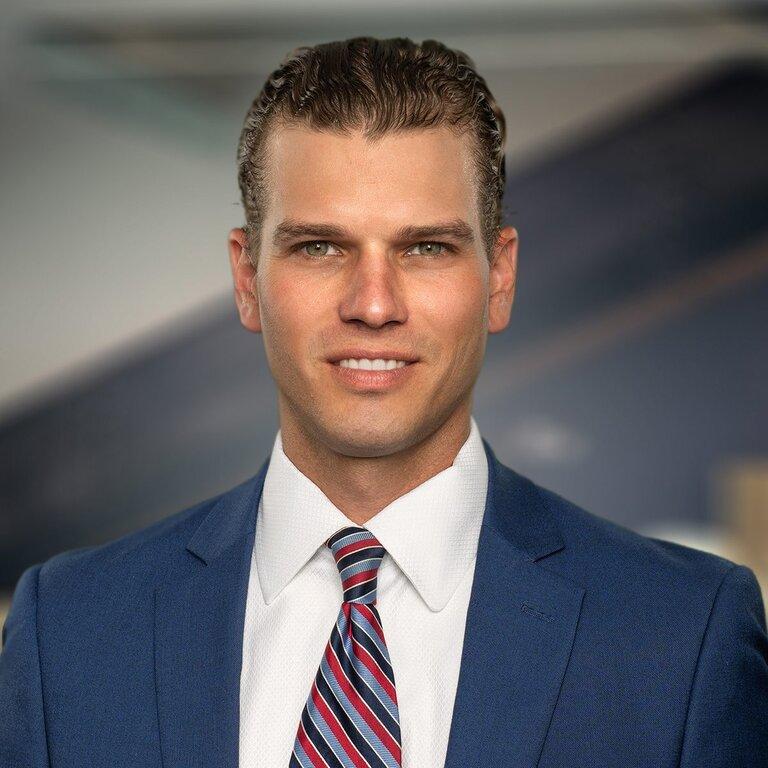 Merrill Lynch Financial Advisor Jason Alexander