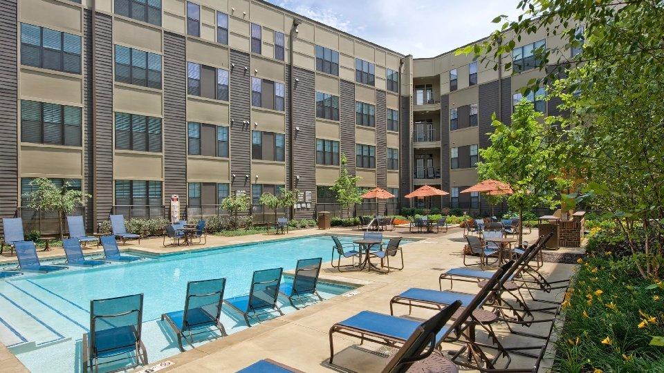 Market Station Apartments