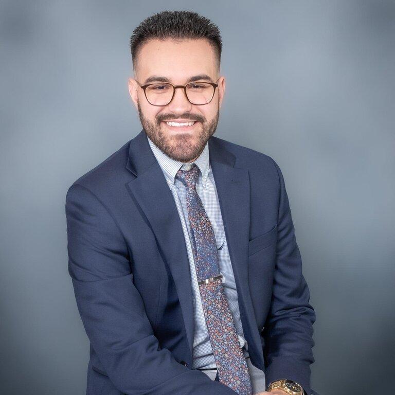 Merrill Lynch Financial Advisor Eric Gonzalez