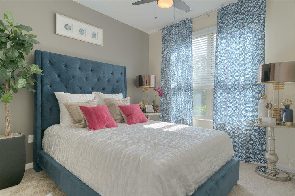 South 16 at the Bridges Apartments