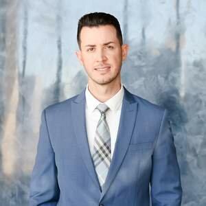 Carlos Espinel | ANTON AGENCY