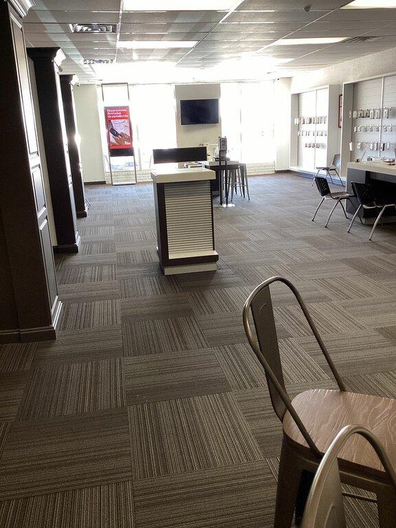 Russell Cellular-Verizon Authorized Retailer