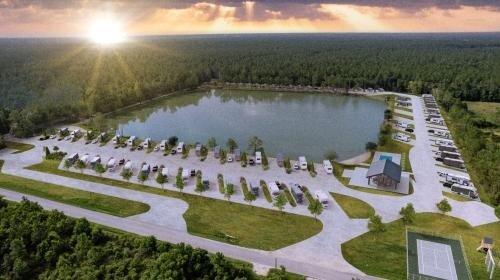 Lake Lacroix RV Resort
