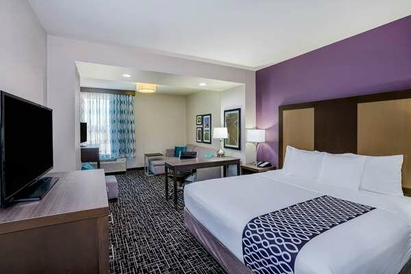 La Quinta Inn & Suites by Wyndham Houston Cypress