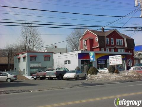 Roy's Service Center LLC