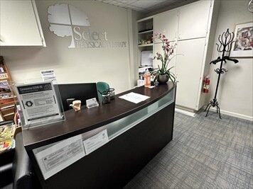 Select Physical Therapy