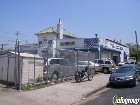 Hollis Court Collision & Recovery Inc