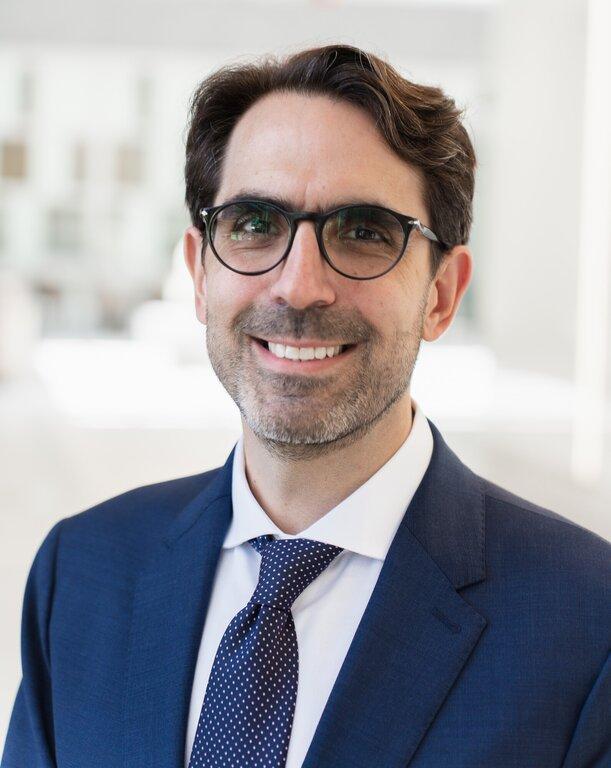 Merrill Lynch Financial Advisor Jose Edery