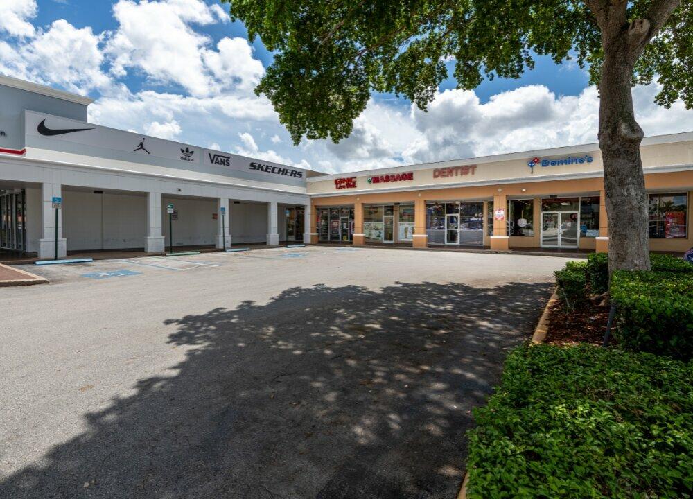 Sage Dental of Miami at Airpark Plaza (Formerly Miami Dental Care)