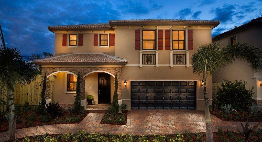 Lennar at the Royal Collection at Silver Palms