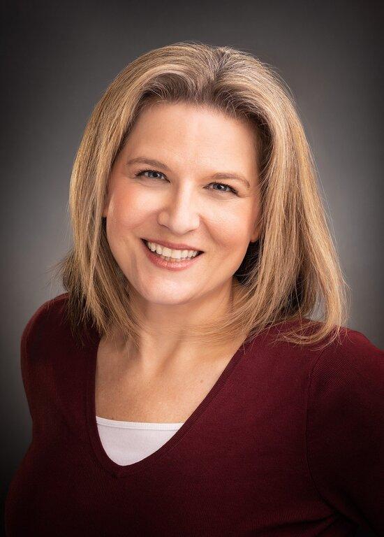 Merrill Lynch Financial Advisor Laurie McMackin