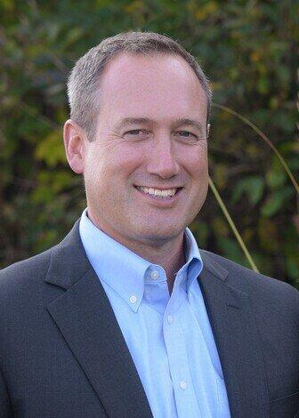 Merrill Lynch Financial Advisor Robert Cummins