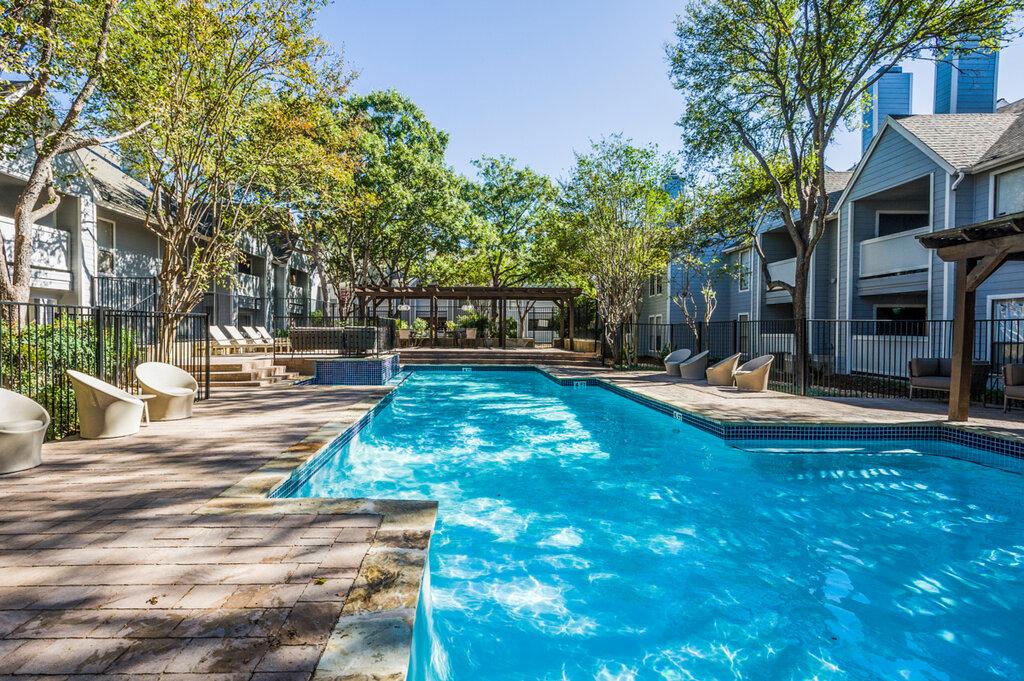 Stone Chase Apartments