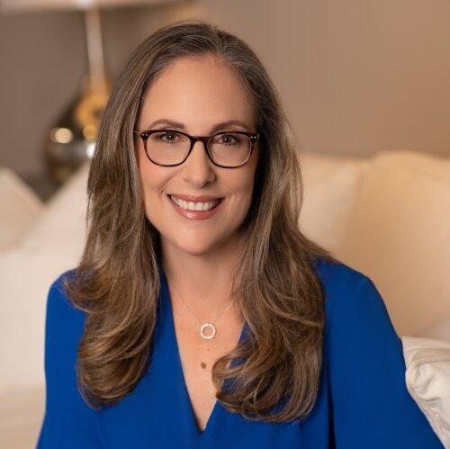 Merrill Lynch Financial Advisor Karen Rodriguez