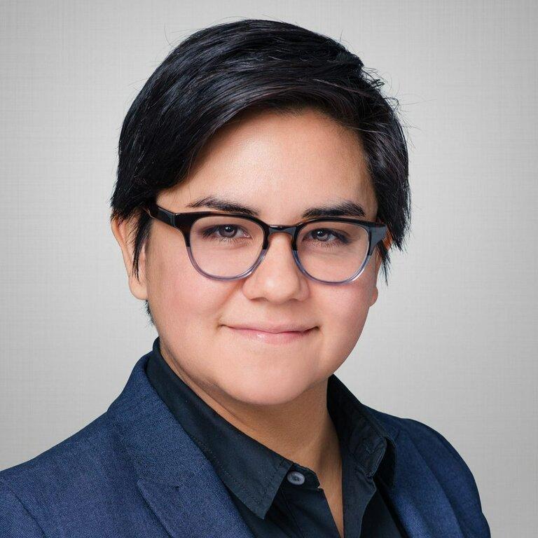 Merrill Lynch Financial Advisor Theresa Trinidad