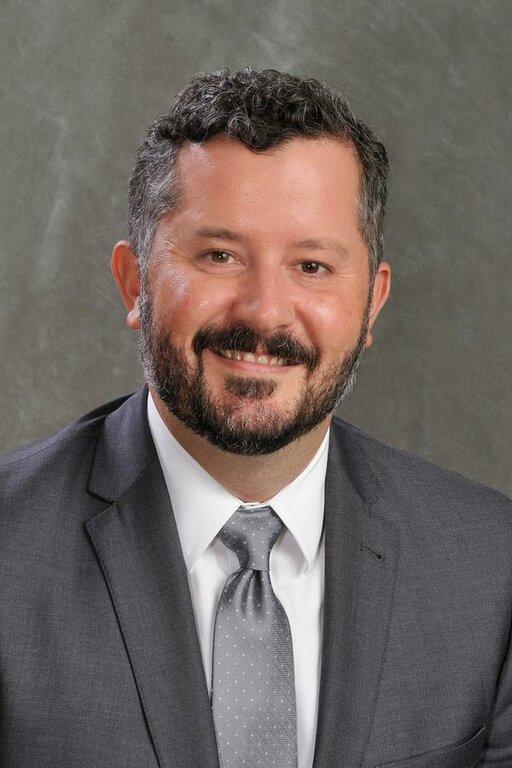 Edward Jones - Financial Advisor: Steven R Shinn