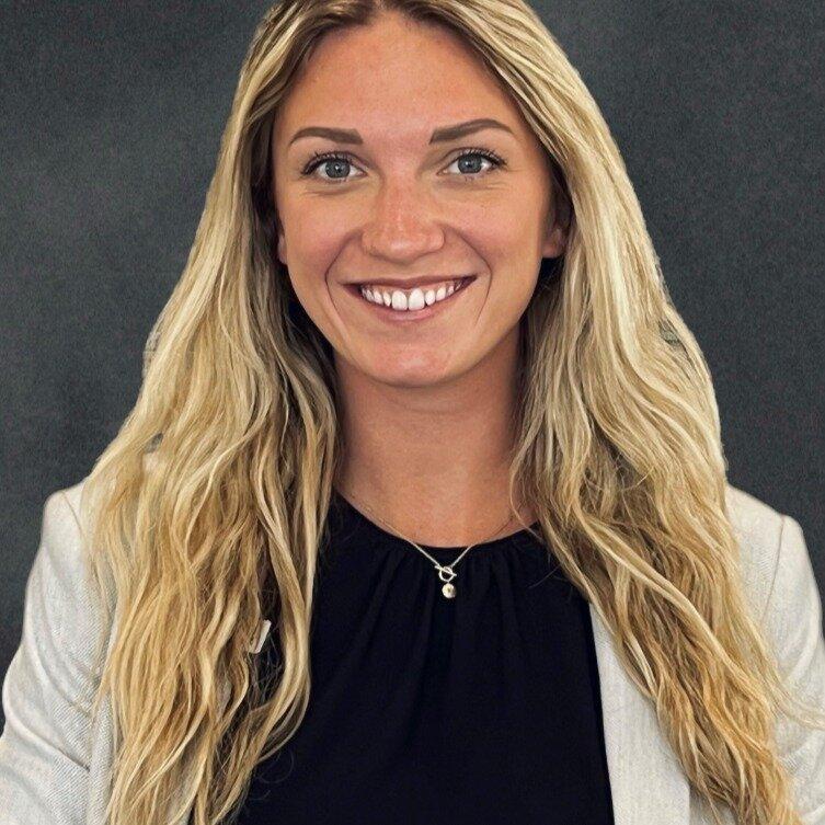 Merrill Lynch Financial Advisor Kiley Cross