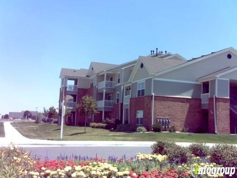 Centennial East Apartments