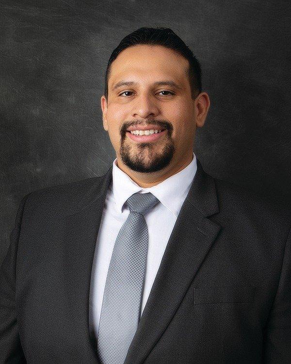 David Vazquez-Flores-COUNTRY Financial Representative