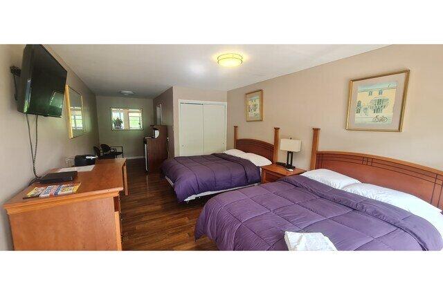 Werry's Cottages Motel & Pub