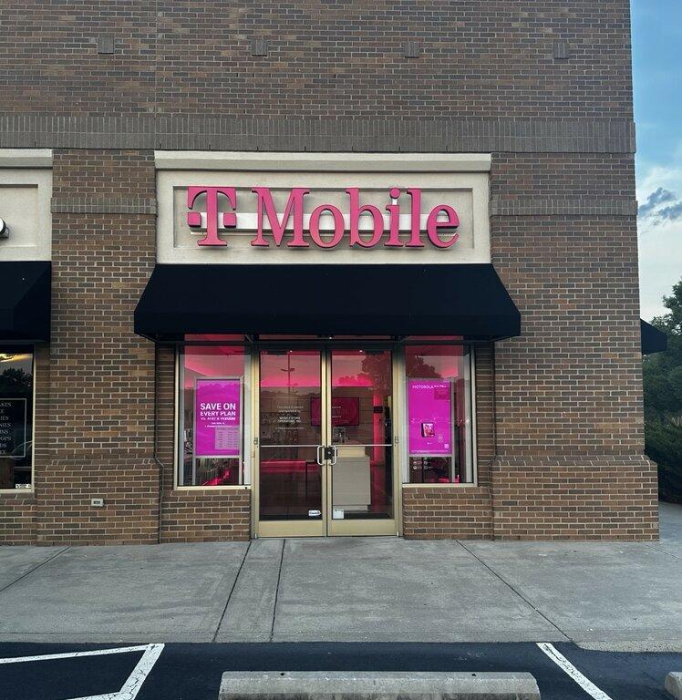 T-Mobile Authorized Retailer