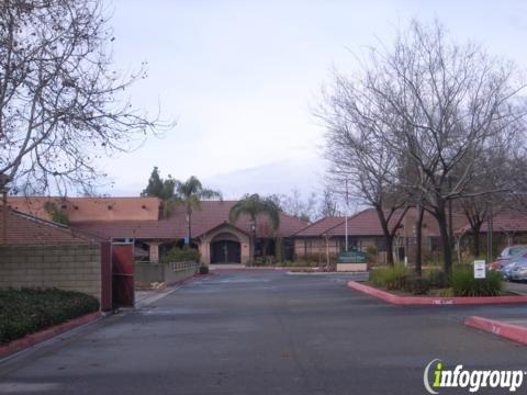 Summerfield of Fresno