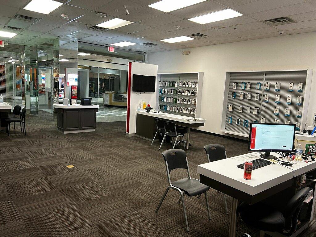Russell Cellular-Verizon Authorized Retailer