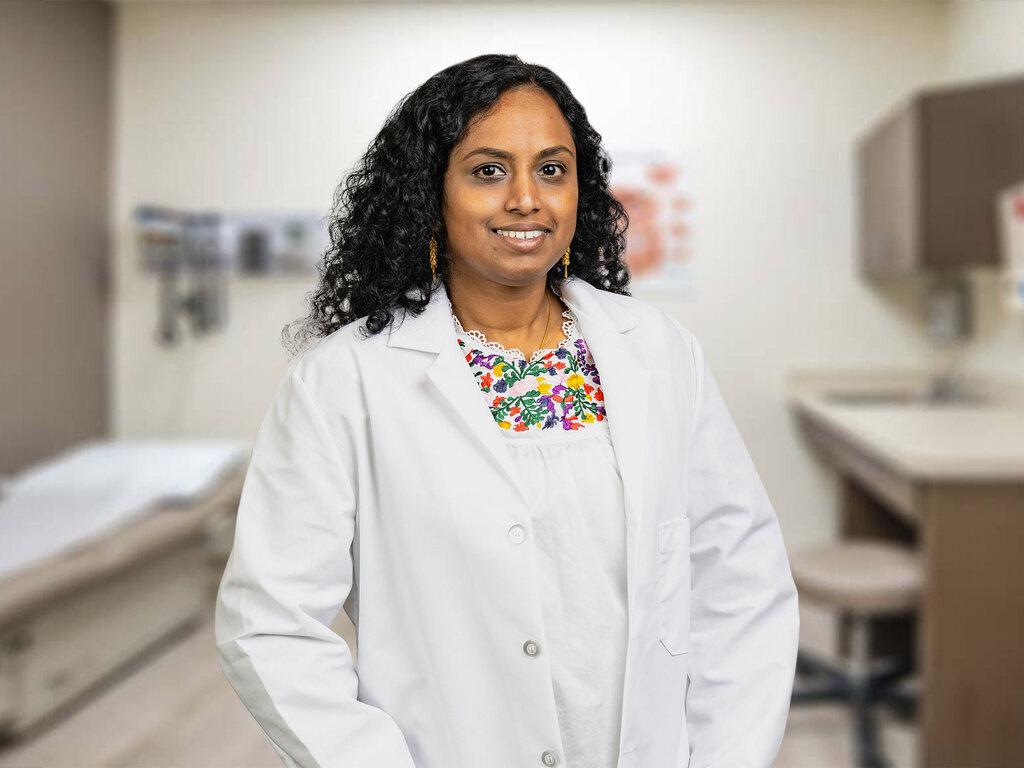 Jan Chakravarthy, MD - Oak Street Health-Pontiac