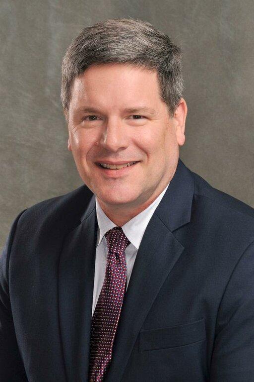 Edward Jones-Financial Advisor: Lee A Donaldson, CFP