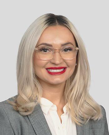 Alexis Varga at CrossCountry Mortgage