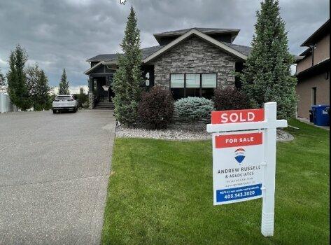 Andrew Russell & Associates