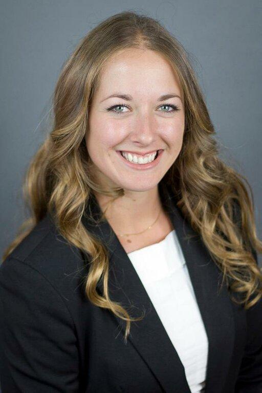 Edward Jones-Financial Advisor: Chelsea L Henriod, Aams