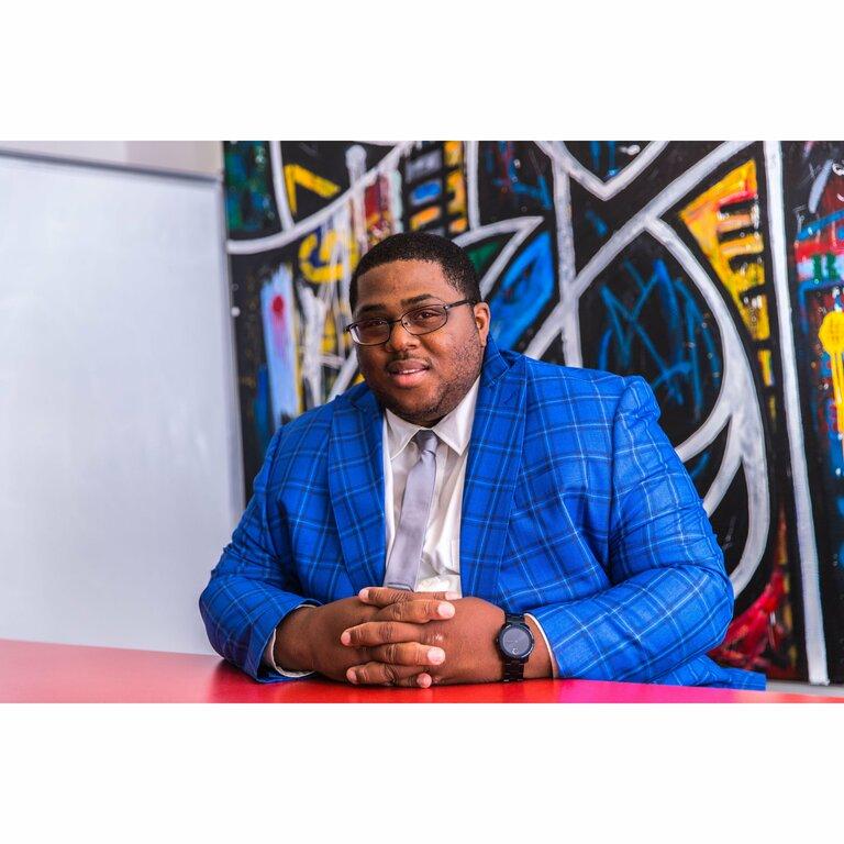 Doniel Lovely-Intuit Turbotax Verified Pro