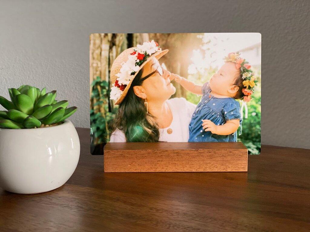 Pictures Plus Prints