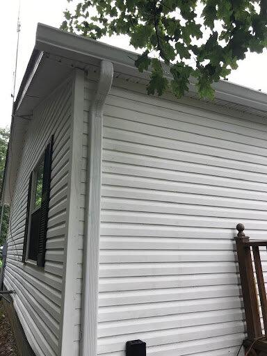 Alexander Roofing & Siding LLC