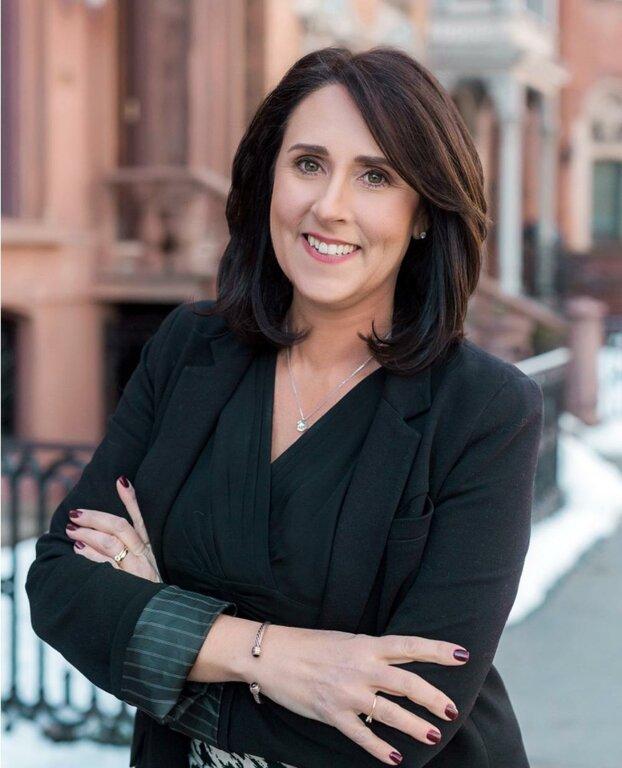 Carolyn Luke Realtor, Licensed Real Estate Agent in Loudonville, New York