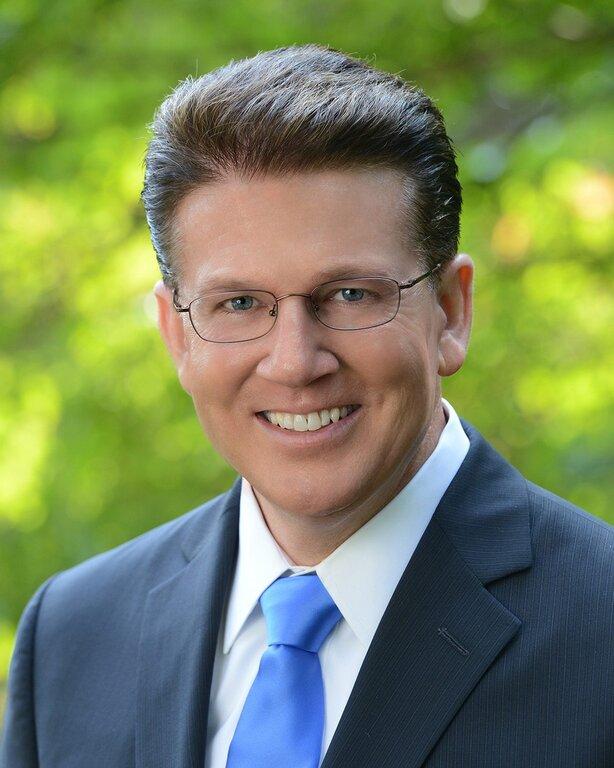 Merrill Lynch Financial Advisor Christopher Bean