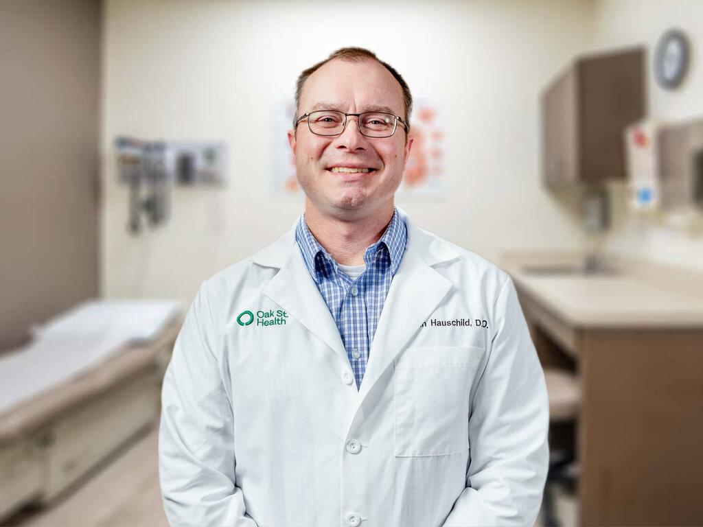 Seth Hauschild, DO - Oak Street Health