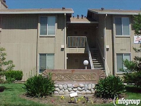 Crosspointe Apartments
