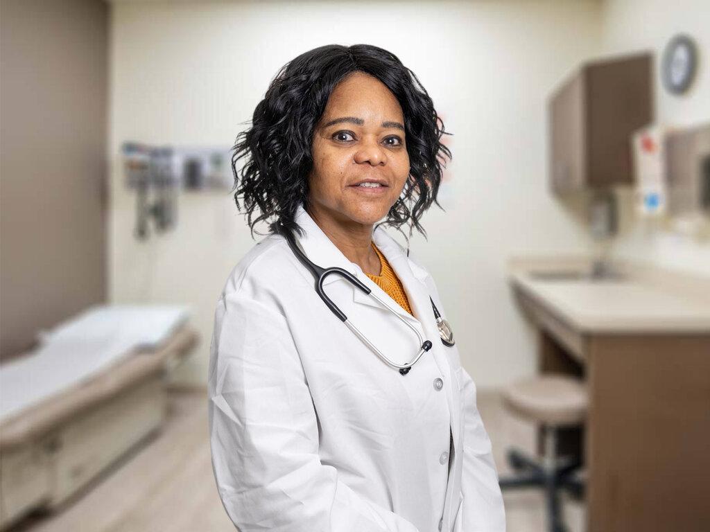 Augustina Fakiyesi, FNP - Oak St Health