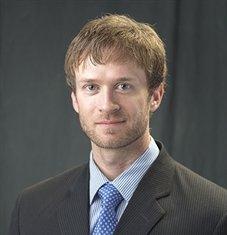 Kimberly Maez-Private Wealth Advisor, Ameriprise Financial Services, LLC