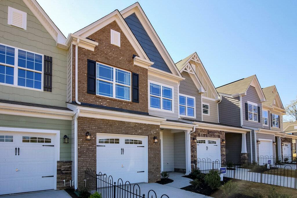 Eastwood Homes at Whispering Meadows Townhomes