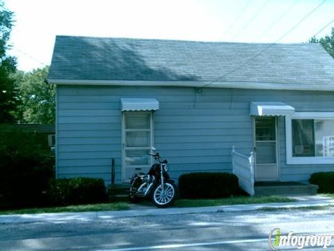 Rich's Barber & Tanning