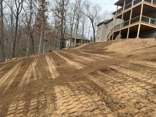 Gachuzo Dirtworks & Landscaping