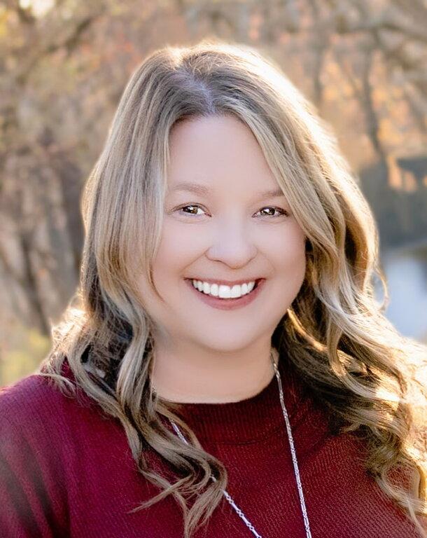 Dava McGougan, Psychiatric Nurse Practitioner