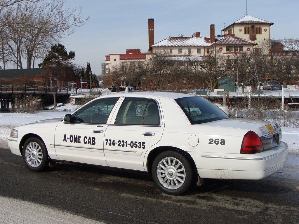 Detroit Metro Airport Taxi & Limo Service